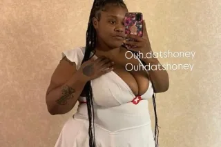 VISITNG 😘👋🏽 Big Bubble Butt🍑! ... - Image 4